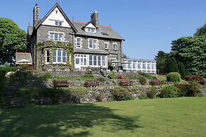 Sawrey House Country Hotel