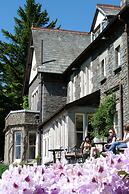 Sawrey House Country Hotel