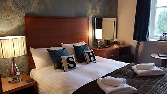 Sawrey House Country Hotel