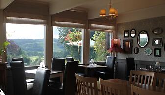 Sawrey House Country Hotel