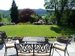Sawrey House Country Hotel