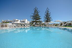 Birikos Studios & Apartments