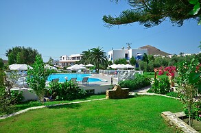 Birikos Studios & Apartments