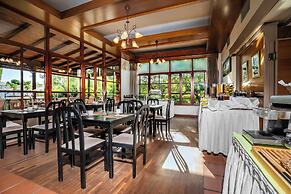 Hanioti Village Resort