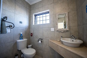 The Lookout Guest House