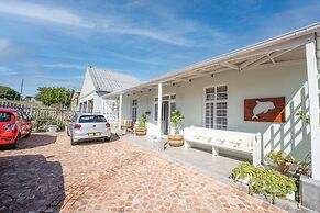 The Lookout Guest House