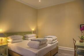 The Lookout Guest House