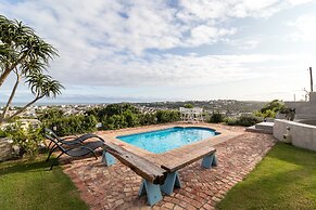 The Lookout Guest House