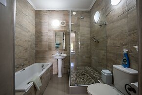 The Lookout Guest House