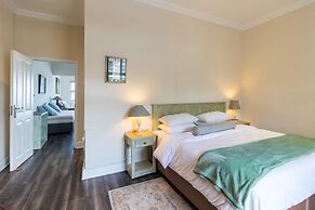 The Lookout Guest House