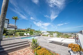 The Lookout Guest House