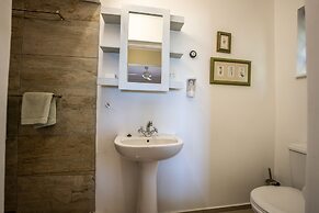 The Lookout Guest House