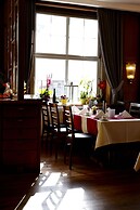 AKZENT Brauerei Hotel Hirsch