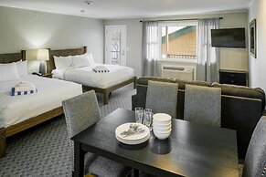 Center Harbor Inn