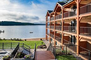Center Harbor Inn
