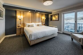 Center Harbor Inn