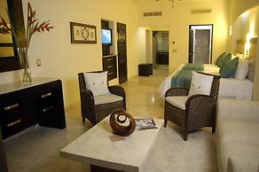 Zafiro Beach Boutique Resort