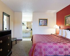 Econo Lodge Pine Bluff