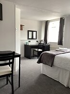 The Silverton Inn - B&B