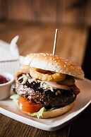 The Silverton Inn - B&B