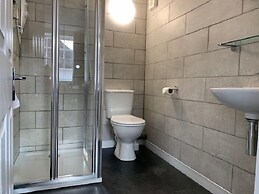 The Silverton Inn - B&B