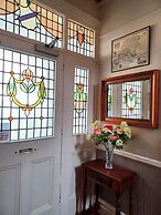 Hunters Lodge