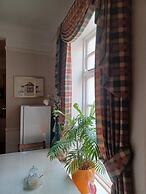 Hunters Lodge