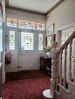 Hunters Lodge