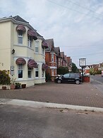 Hunters Lodge