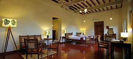 Visalam- Cgh Earth