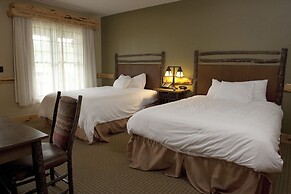 Hope Lake Lodge & Indoor Waterpark