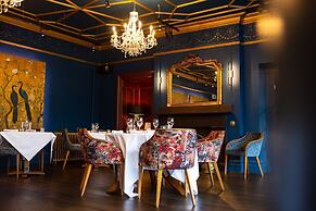 Royal Oak Hotel