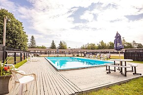 Canadas Best Value Inn & Suites Charlottetown