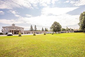 Canadas Best Value Inn & Suites Charlottetown