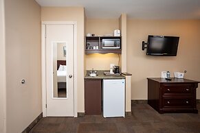 Canadas Best Value Inn & Suites Charlottetown
