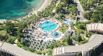 The Grand Blue Sky International