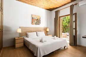 Folies Corfu Hotel Apartments