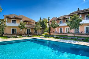 Folies Corfu Hotel Apartments