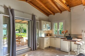 Folies Corfu Hotel Apartments