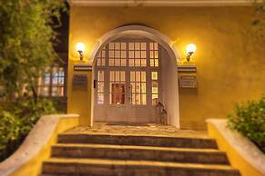 Folies Corfu Hotel Apartments