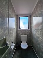 Beetham Park Motel