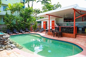 Port Douglas Motel