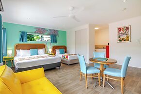 Port Douglas Motel