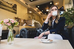 Euro Garni Hotel