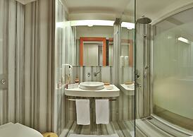 Senatus Hotel - Special Class