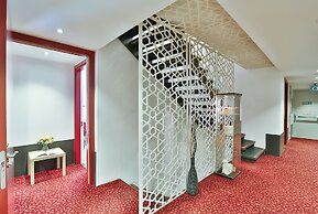 Senatus Hotel - Special Class