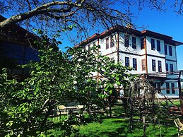 Iksir Resort Town - Special Class