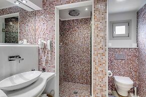 Kouros Art Hotel - Adults Only