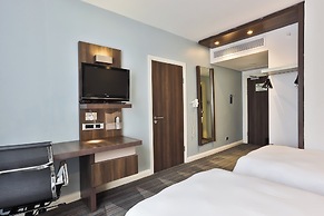 Holiday Inn Express Durban - Umhlanga by IHG