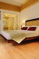 Mastiff Grand Manali